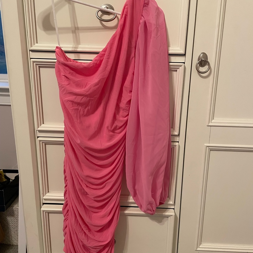 HELLO MOLLY PINK ONE SLEEVE DRESS